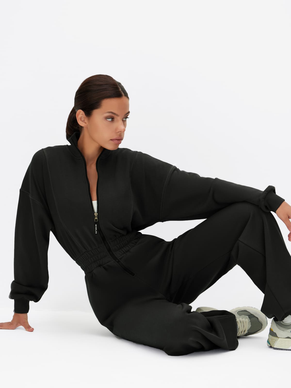 Комбинезон женский