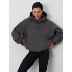 Утепленное худи с капюшоном